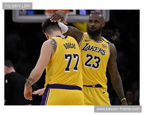 东欧缺阵詹姆斯18+10 独行侠大胜湖人止5连败_NBA_新浪竞技风暴_新浪网-3bc8bf06